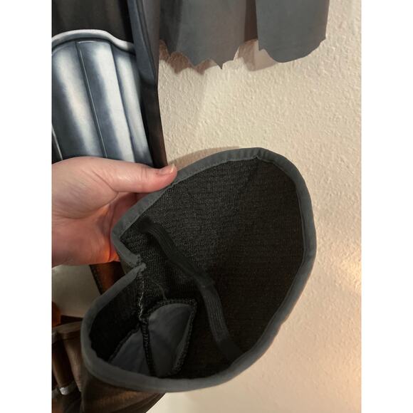 Rubies Star Wars Mandalorian Kids Jumpsuit Mask Cape Gloves & Boot Tops Costume - Picture 13 of 15